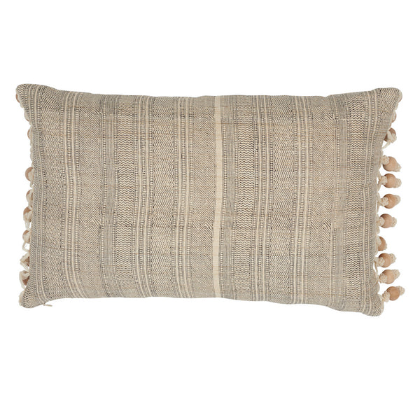 Mohave Pillow Natural&Black | Schumacher Pillows