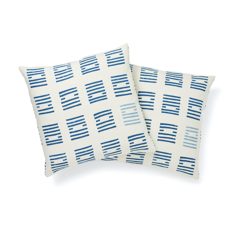 TIASQUAM 20" PILLOW Blue