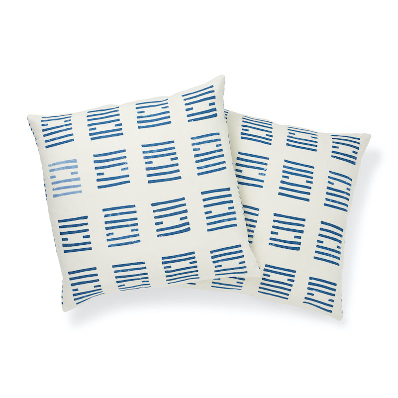 TIASQUAM 20" PILLOW Blue