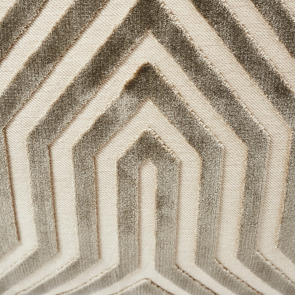 VANDERBILT VELVET 20" PILLOW Dove