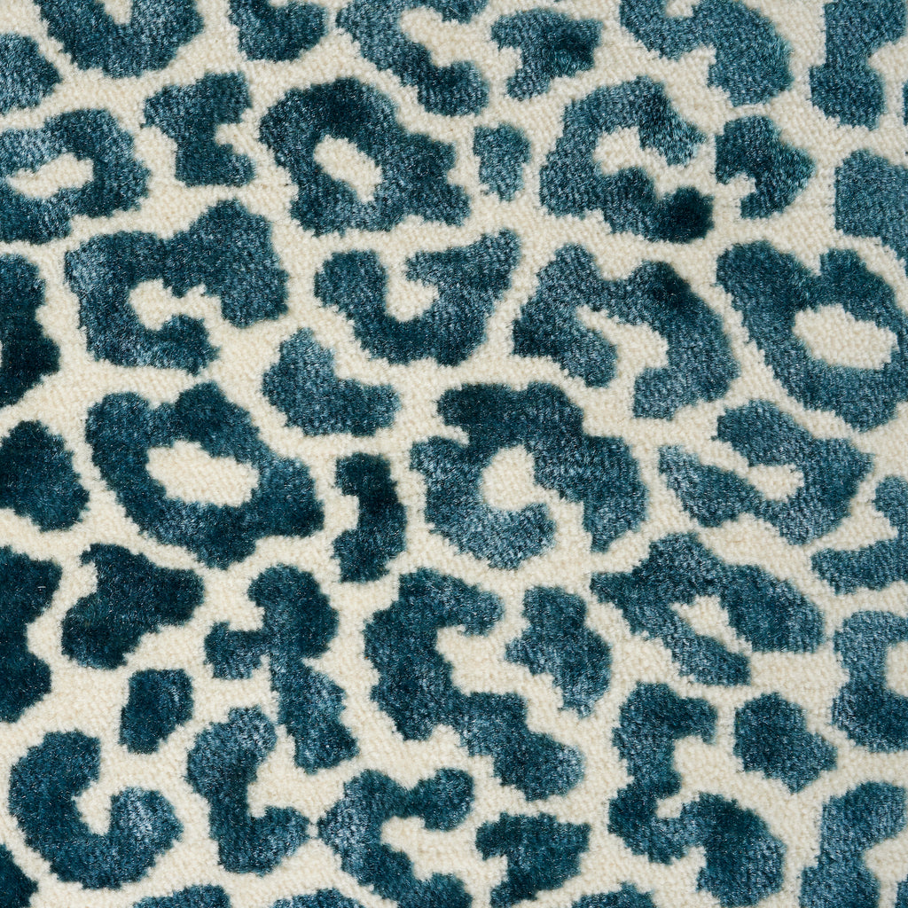 MADELEINE VELVET 24" PILLOW Cadet