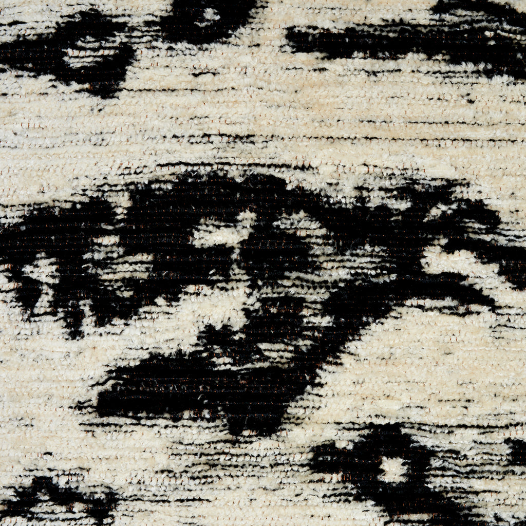 Serengeti Pillow Tigre