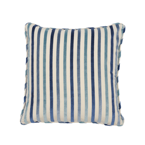 Le Matelot 18" Pillow Blue | Schumacher Pillows
