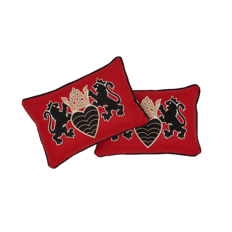 LIONHEART APPLIQUE PILLOW Black&Gold