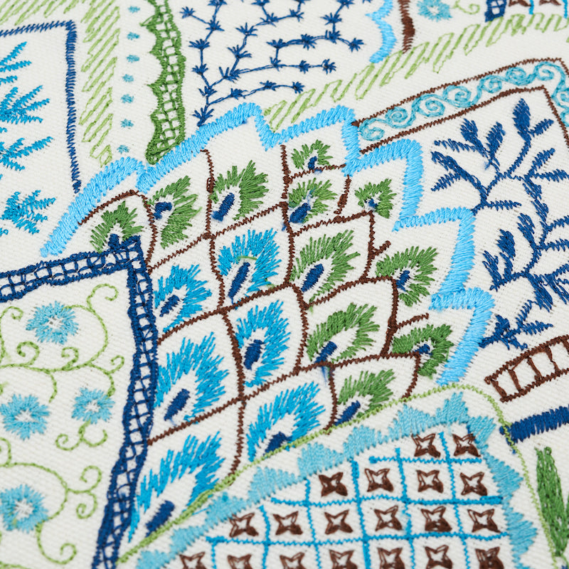 ALBIZIA EMBROIDERY 18" PILLOW Blue&Green