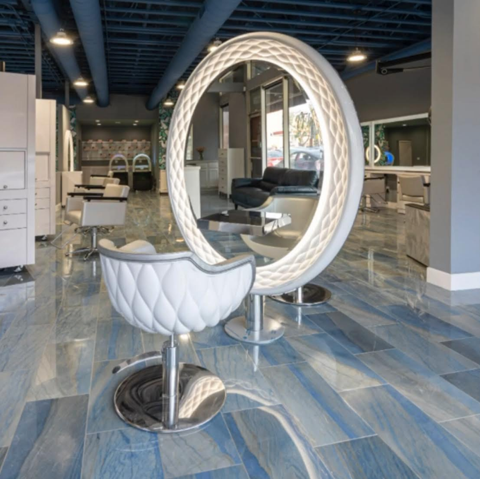 Chanteuse Big Butterflies - Turquoise Blue - Designer Wallcoverings and Fabrics