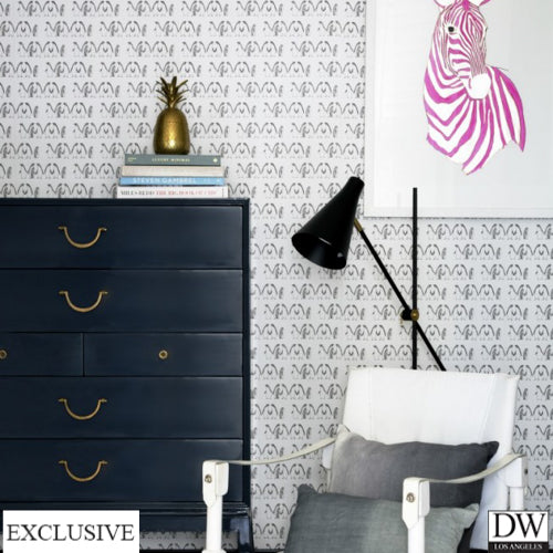 Penguine Party Wallpaper (Room Setting)